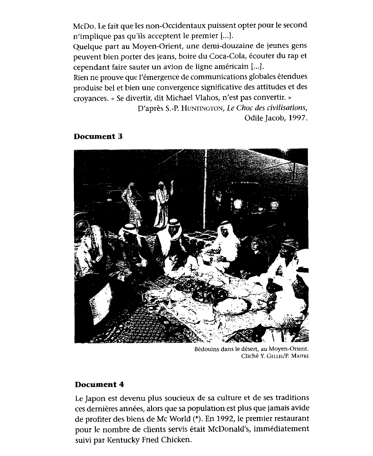 Prévisualisation du document Étude de documents : Vers une mondialisation de la culture ?