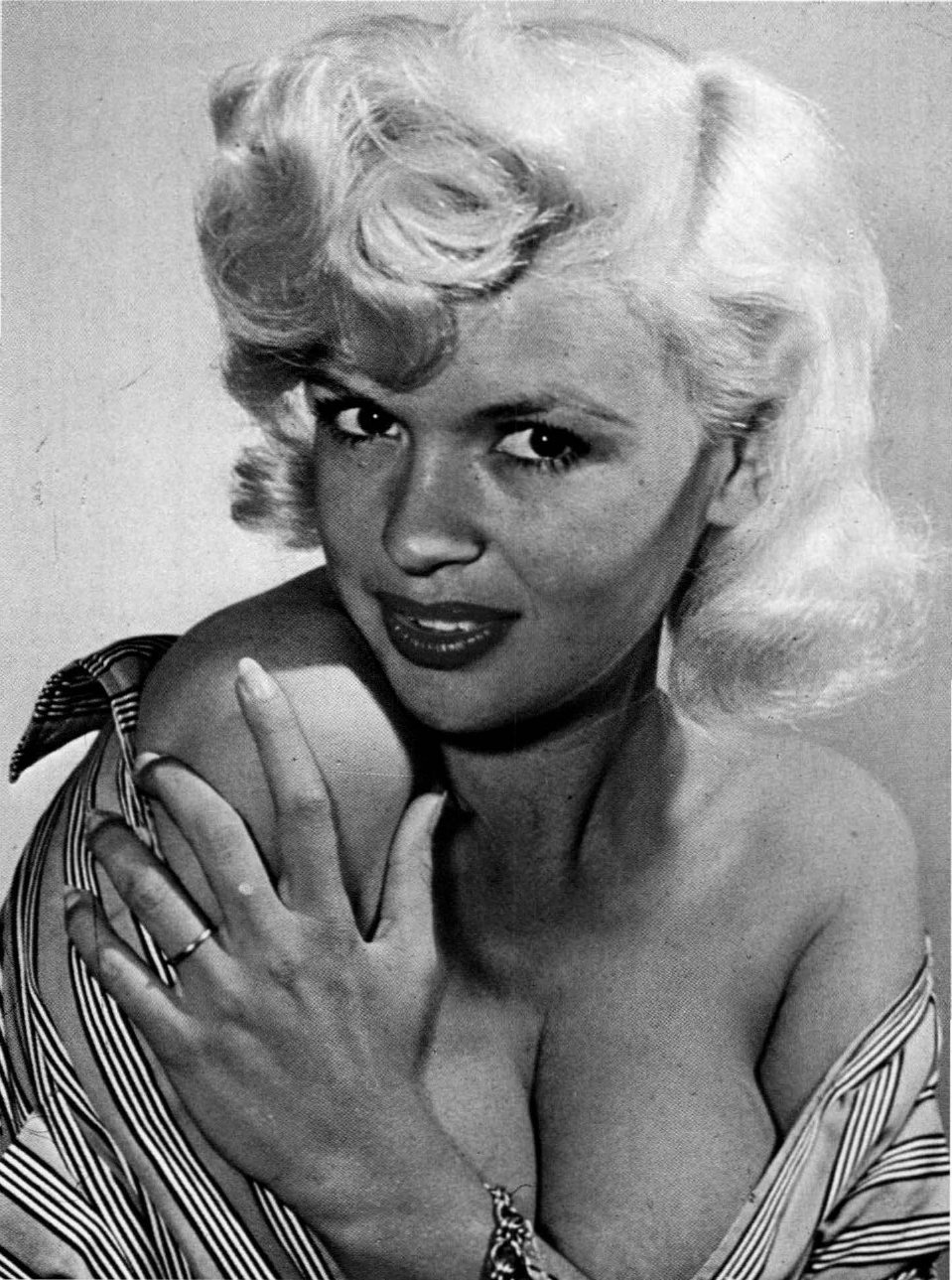 Prévisualisation du document JAYNE MANSFIELD   NOTICE BIOGRAPHIQUE