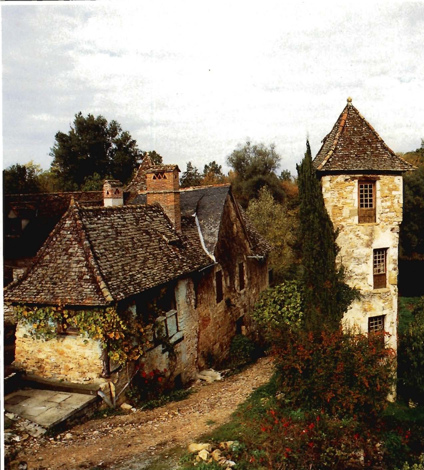 Prévisualisation du document Maison du Quercy
24 - Dordogne.
